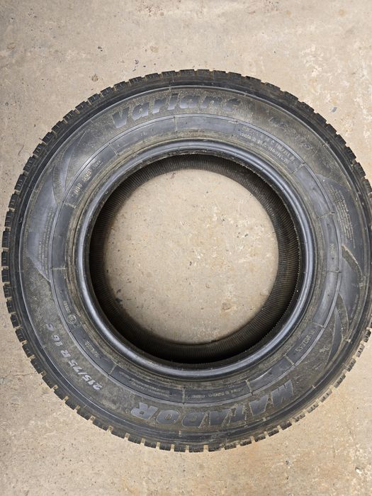 Продаются шины б/у R15,R16