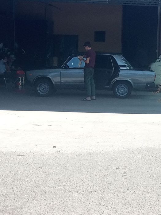 Жигули ВАЗ 2107 Срочно сотилади