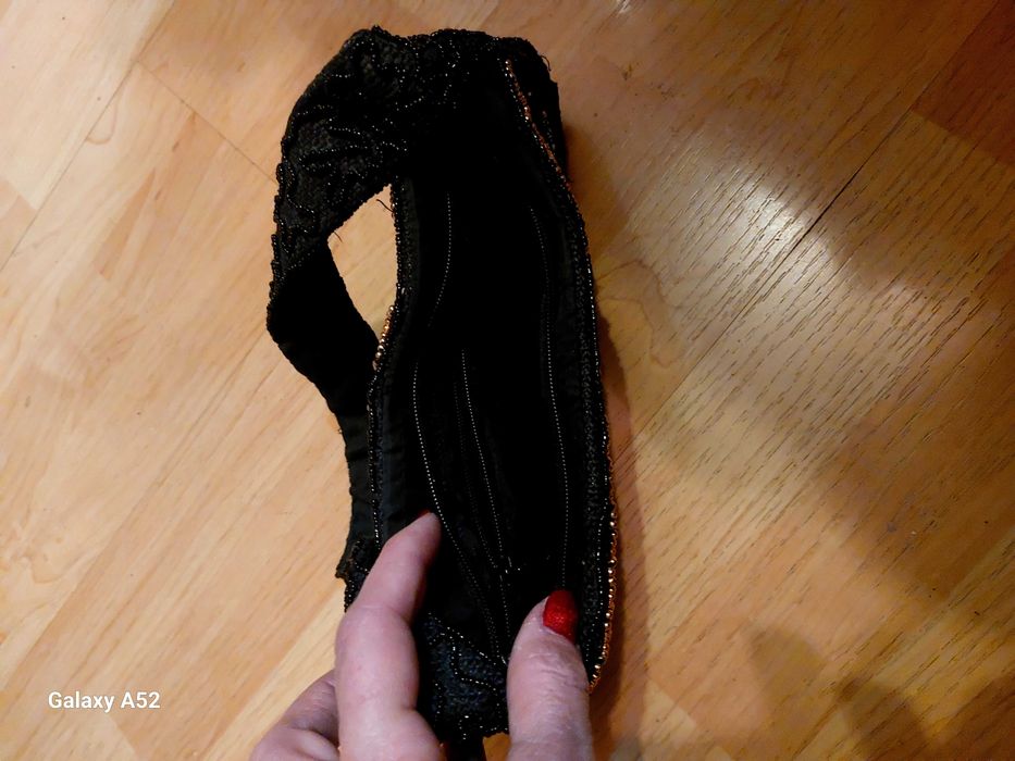 Продавам  нова дамска чанта