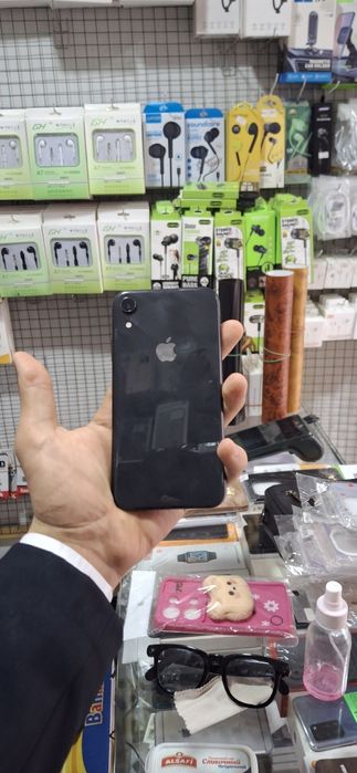 IPhone xr imekadan utmagan telfon 64 yomkist76