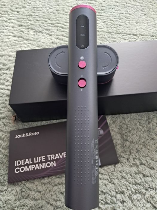 Fier de călcat vertical