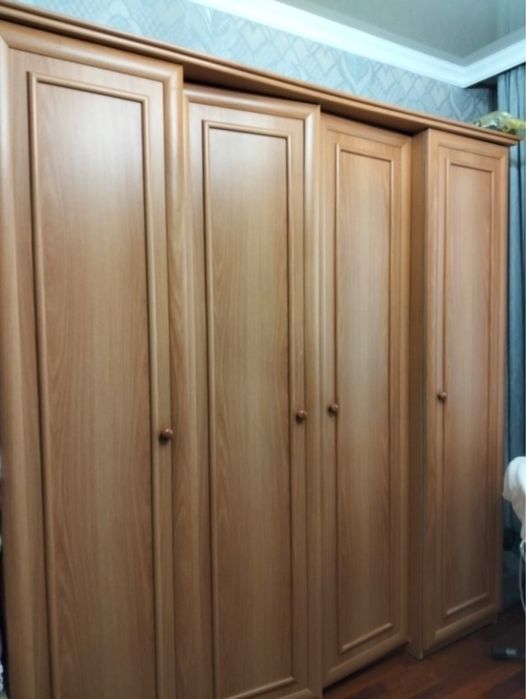Спальный гарнитур продается