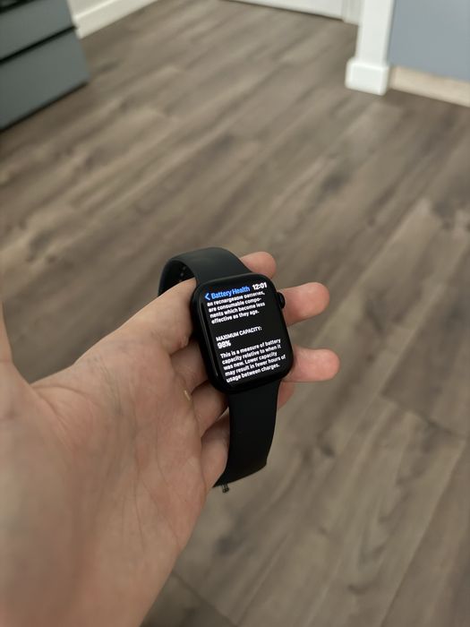 Apple watch series 7