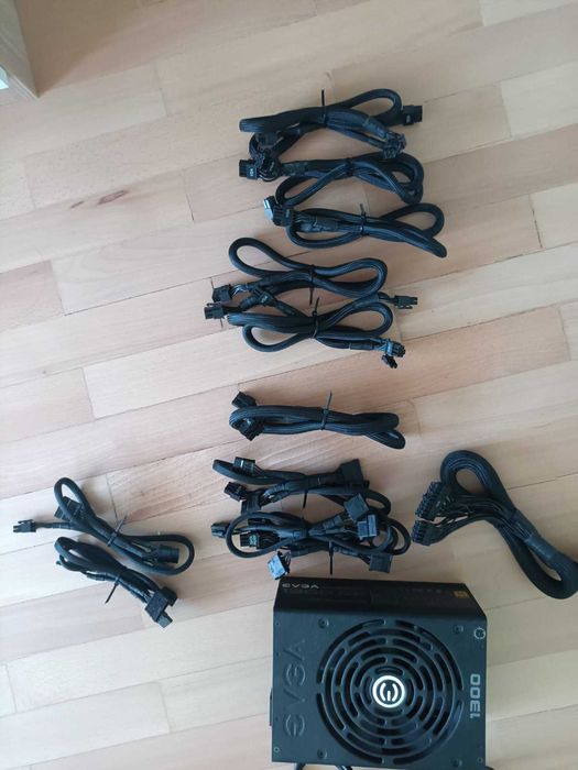 Захранване за компютър EVGA