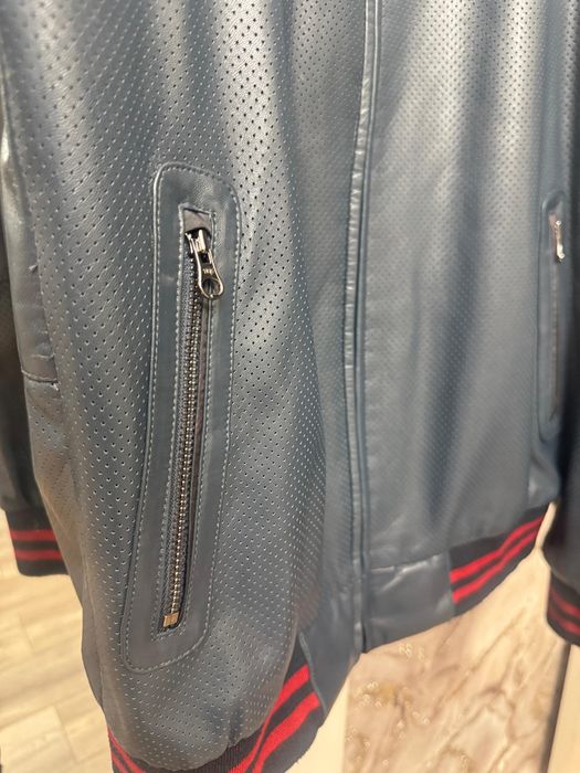 Продам кожанную куртку 48/50