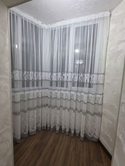 Srochna Sagdianada yevro remont bilan 2 xonalik uy sotiladi.