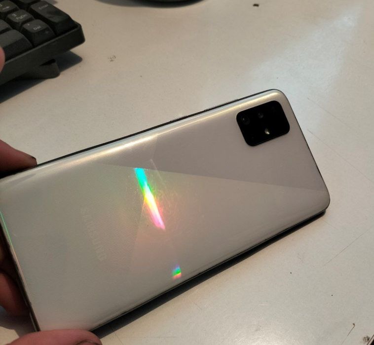 Samsunng a 51 garantiya bor