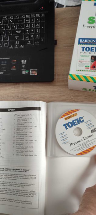 Vând curs limba engleză Barrons și University of Columbia