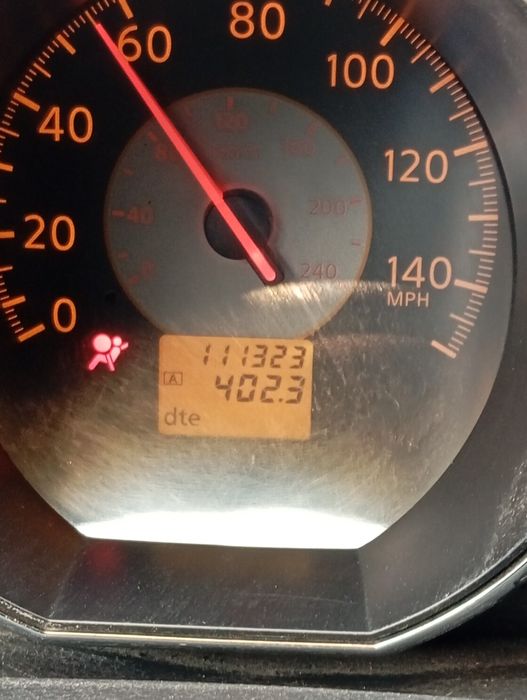 Ниссан Алтима выкупга сотилади бошига 1500$ 15 ой 500$ дан