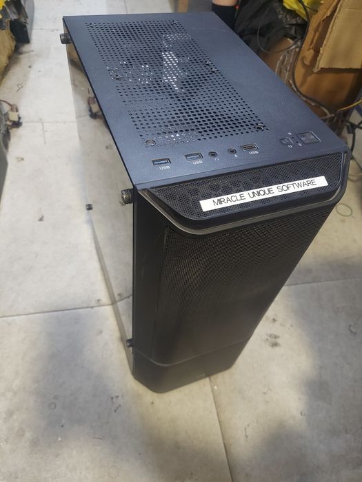 Prodam kompyuter xeon.