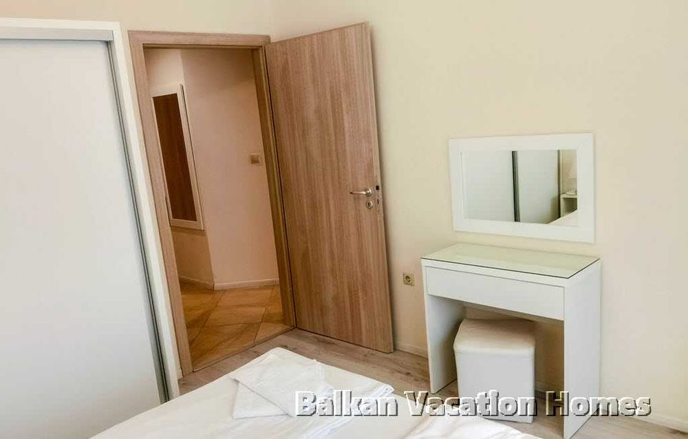 Продава се Двустаен апартамент в с. Аспарухово, Област Варна - 79 кв.м за 1020 €/кв.м - Снимка #14