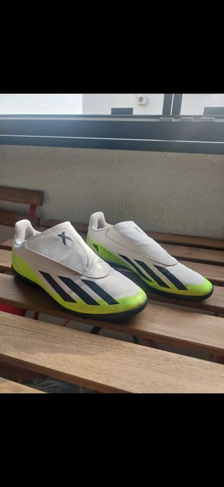 Ghete de fotbal nr 37