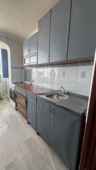 кухонный гарнитур сатылады!