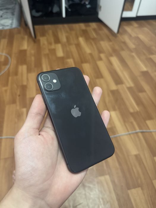 Iphone 11 не включается