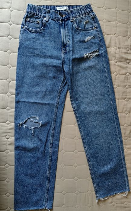 Blugi Pull&Bear marimea 34