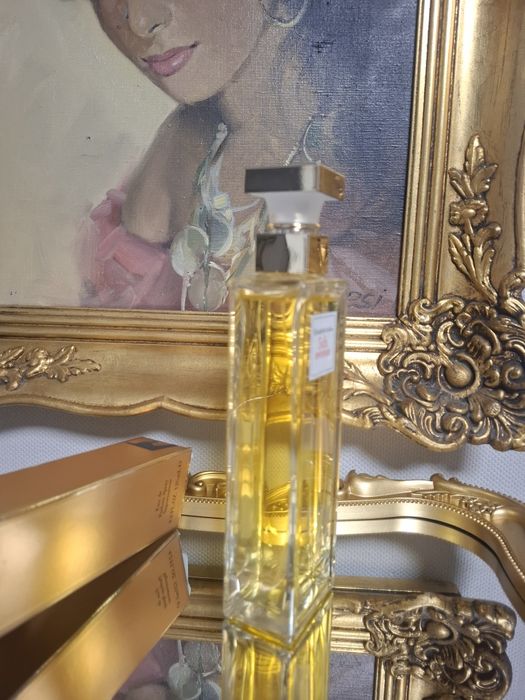 Дамски парфюм * 5th Avenue *