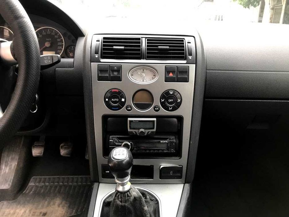 Авто части,гуми и аксесоари втора употреба за всякакви автомобили