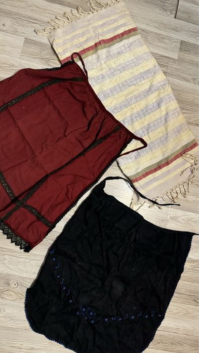 Продавам народни носии