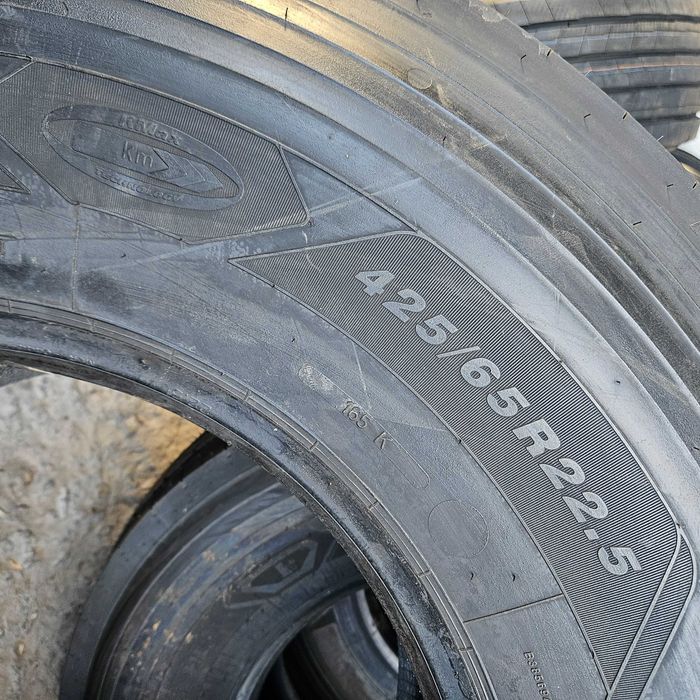 Най-ниска цена в Европа - Нови тежкотоварни гуми 425/65R22.5 Goodyear KMaX T Gen-2 165K 20PR M+S 3PMFS FRT