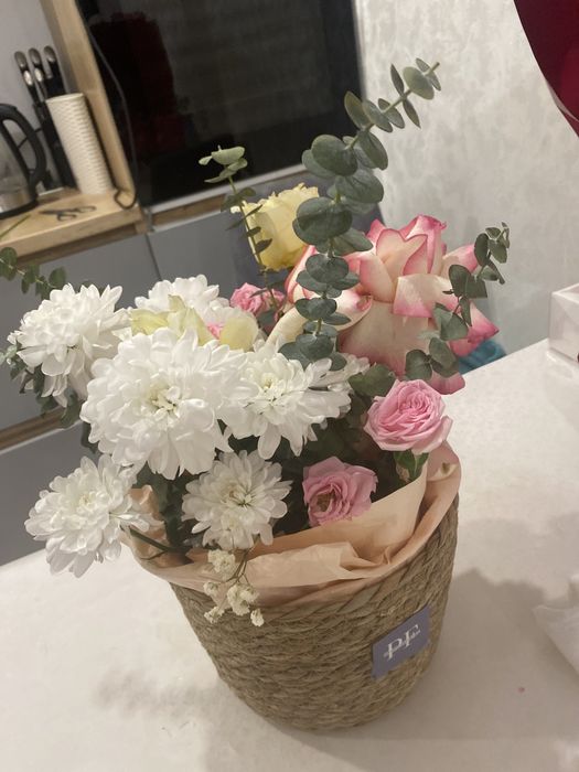 Продаю цветы свежие.