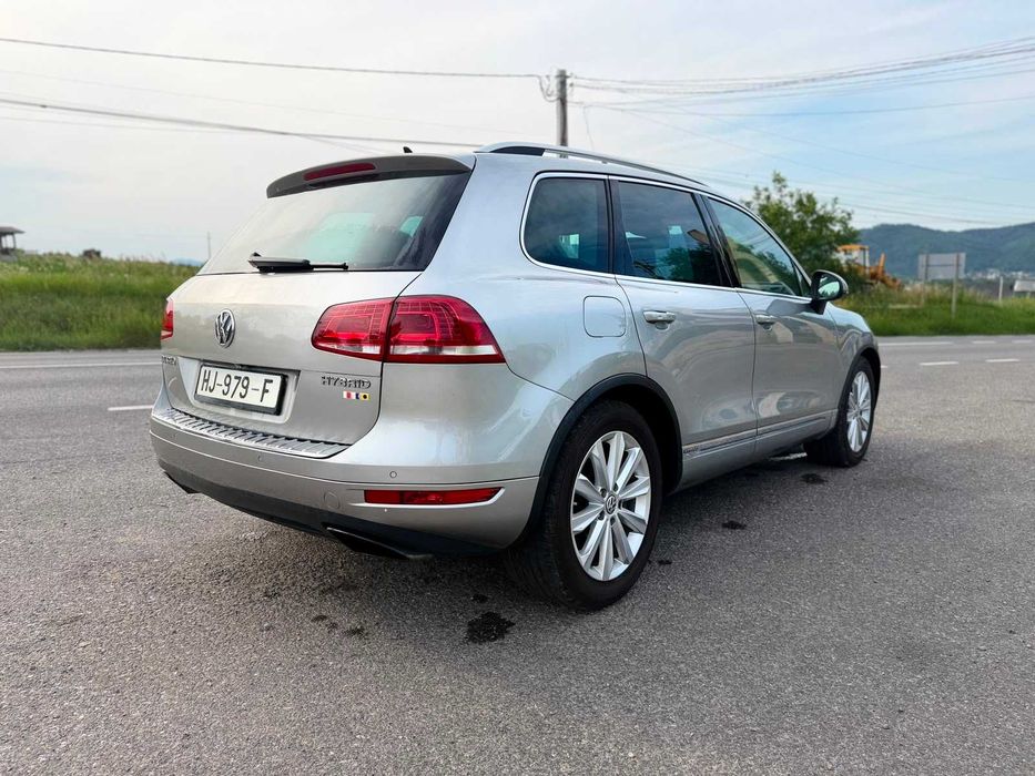 VOLKSWAGEN Touareg 2012 — imagine 2