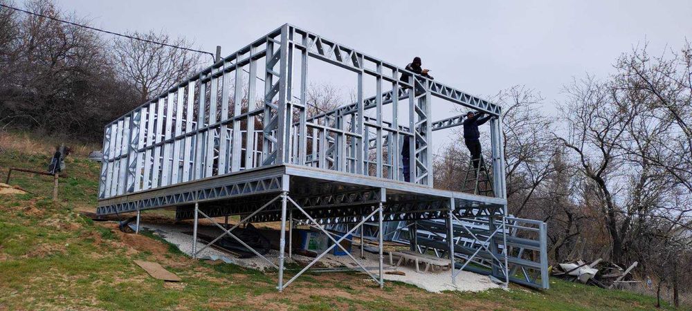 Fundatie pe suruburi, fundatii insurubate pentru containere,tiny house