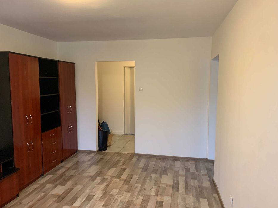 De inchiriat Apartament 3 camere Aleea Circului Bucuresti