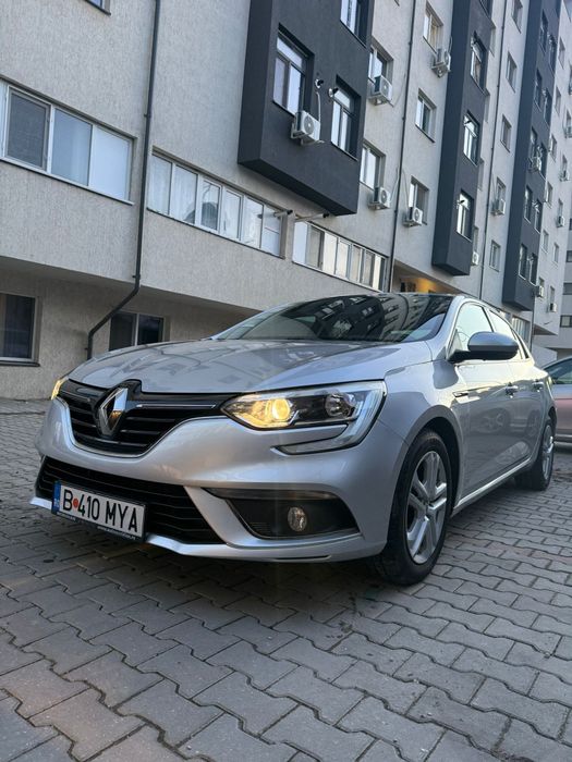Vând Renault Megane 2019 Primul Proprietar 33000 Km reali 

Dotări 

A