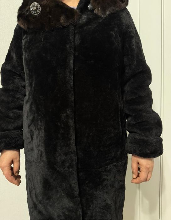 Продам мутоновую шубу