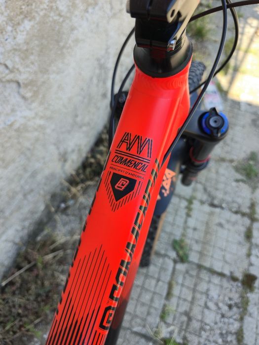 Боен твърдак Comencal Meta HT Am 27.5  Rockshox Pike 150mm  1x11 Sram проходни оси XT Спирачки Дропер пост