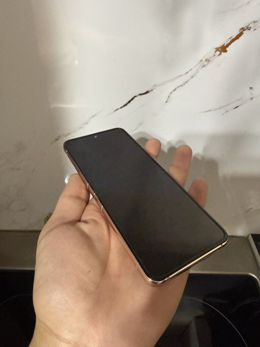 Продам Samsung Flip 4 128гб