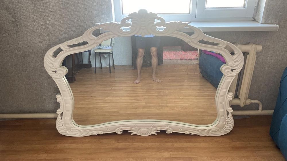 Раковина с зеркалом