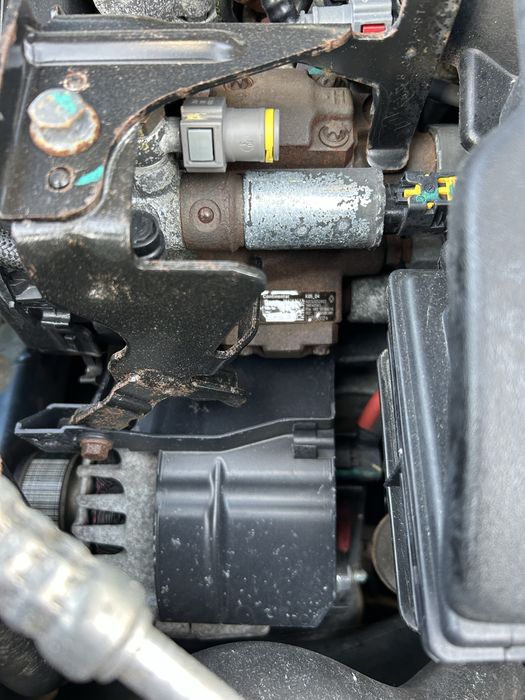 Alternator Dacia Duster 1.5 Dci 2012