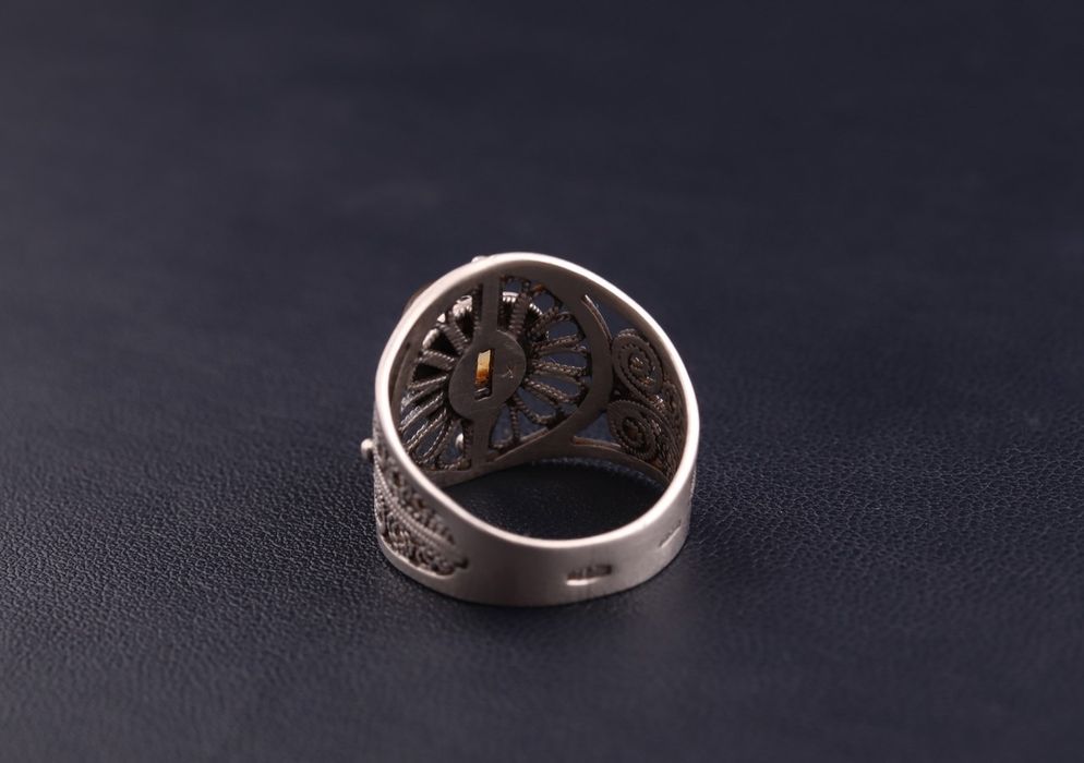 Винтажное серебряное кольцо.