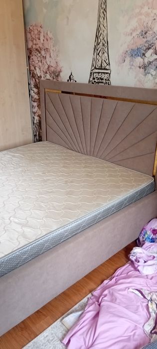 Продам кровать двухместный