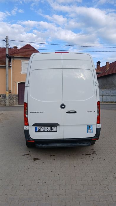 Mercedes Sprinter