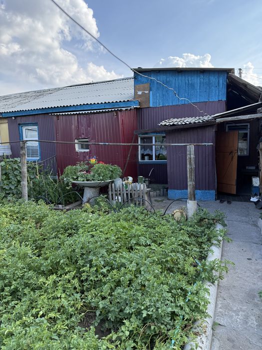 Продам дом с огородом