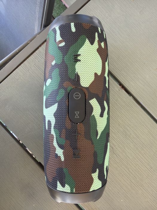 Boxa camuflaju  charger3