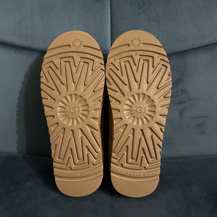 Pantofi/Ghete UGG Femei
