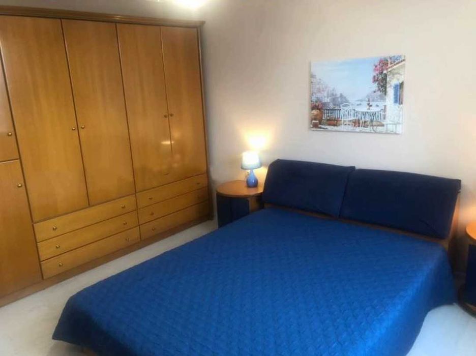 Дава се под наем Двустаен апартамент в София, Полигона - 70 кв.м за 612 € - Снимка #1