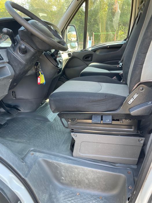 Iveco Daily 35C 50C14 80.000km benzina + gaz (CNG) cu atelier mobil Cat B 3500kg