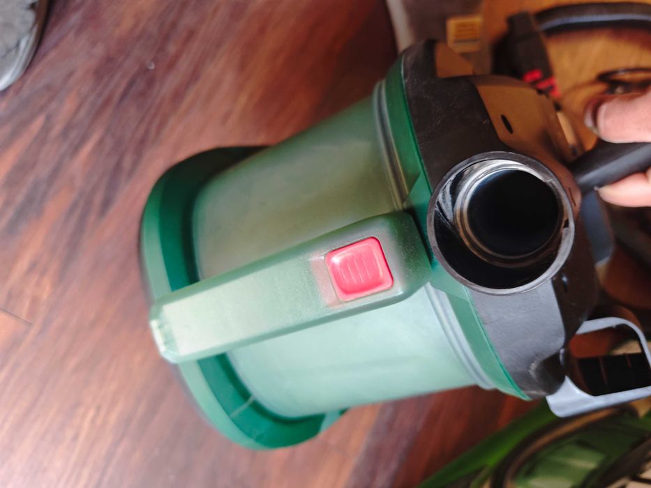 BOSCH EasyVac 3 за сухо, включване на електроинструменти