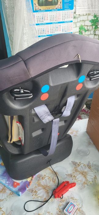 Продам детское автокресло.