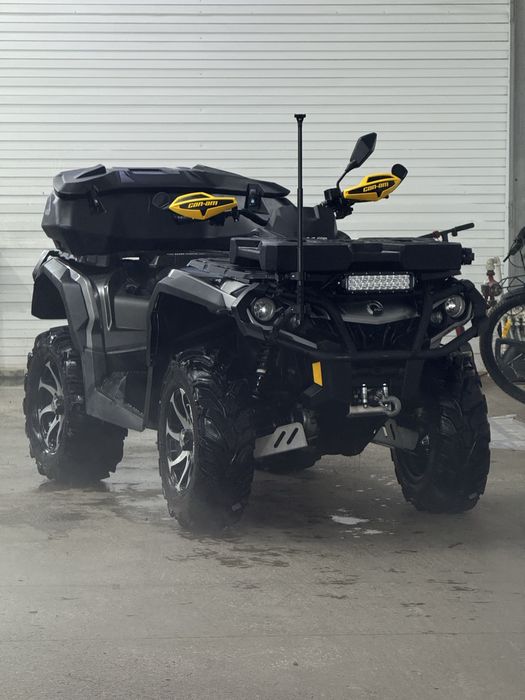 Can-Am BRP Outlander 1000 XT-P