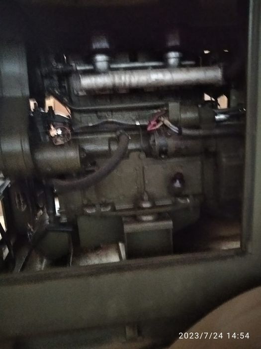 Продам дизельный генератор