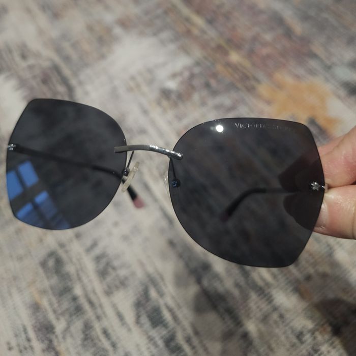 Дамски слънчеви очила на Victoria's secret