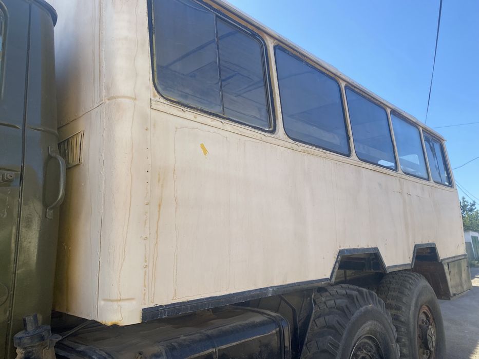 Урал вахтовка 4329