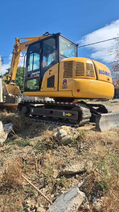 Excavator Komatsu 7 to an 2016