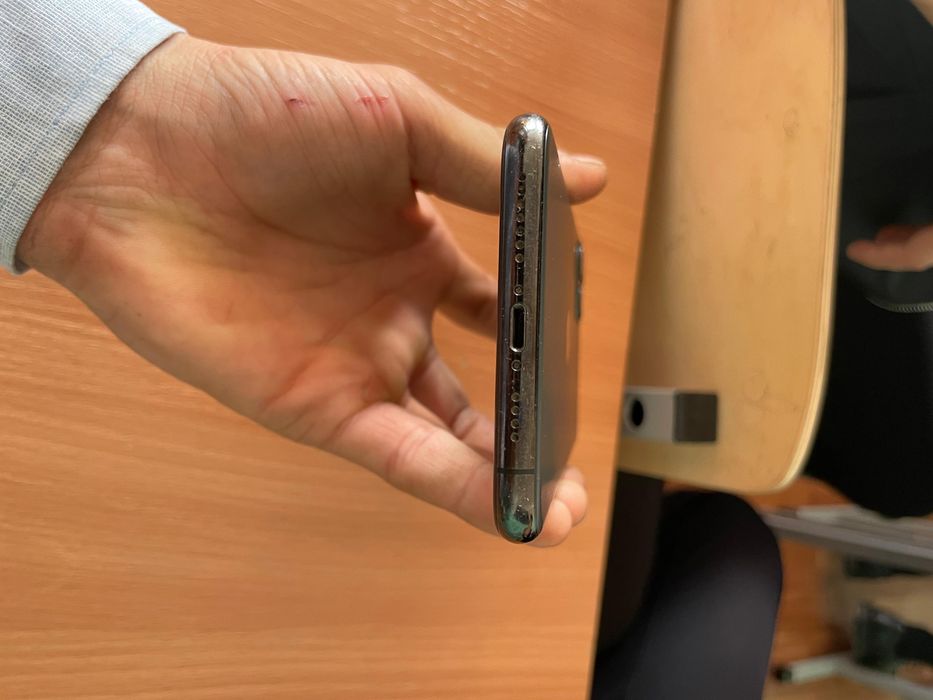 Аифон 11 про мах