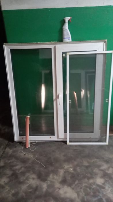 Продам пластиковое окно